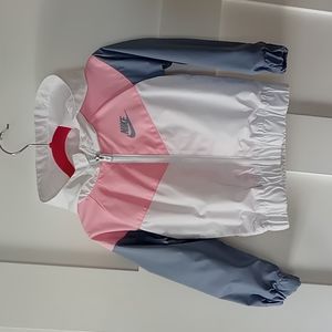 3t Nike light jacket.